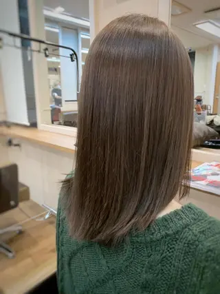 ミディアム カラー NUMBER 天王寺 🌼yuriのヘアスタイル