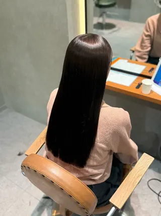 ロング HINATA / La fith河原町のヘアスタイル