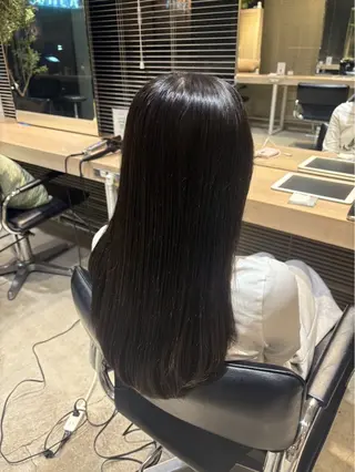 セミロング 本荘 波音のヘアスタイル