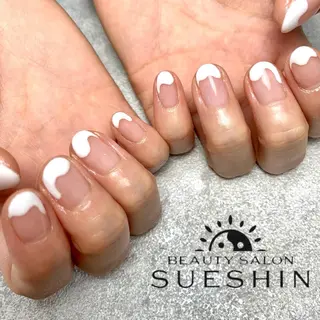 ショート S ueshinのネイルデザイン