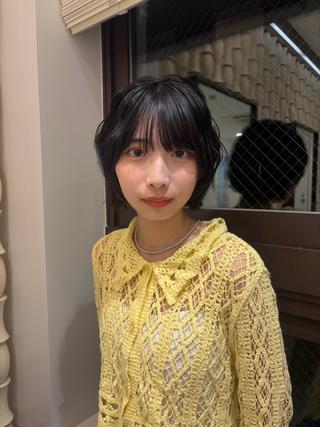 ショート すみれ🪽オリー ブ🌱レイヤーボブのヘアスタイル