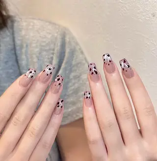 ネイル MoonNail ユリ🌸のネイルデザイン