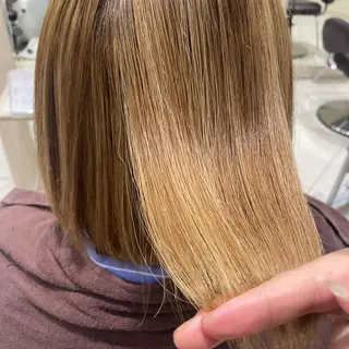 ミディアム 透明感color吉田 沙羅のヘアスタイル