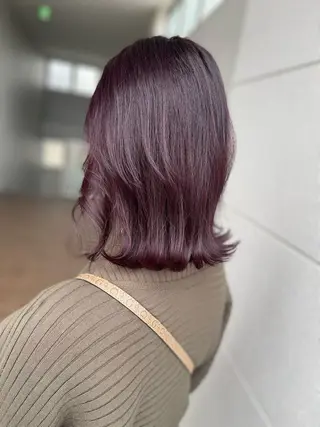 ミディアム カラー 志賀 美沙のヘアスタイル