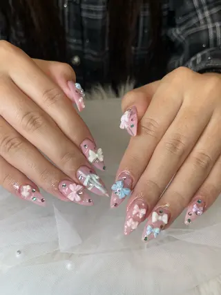 ネイル NiJi Nailsのネイルデザイン