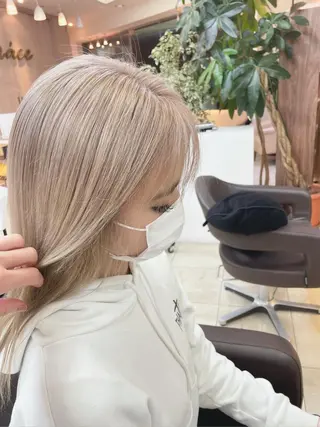 ロング 前田 菜奈子のヘアスタイル