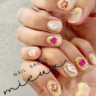 ネイル nailsalon mieuxのネイルデザイン