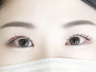 パーマ Fiara あいこ💞のマツエク・マツパデザイン