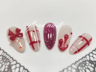 ネイル アヤカ☘️Gloss nailのネイルデザイン