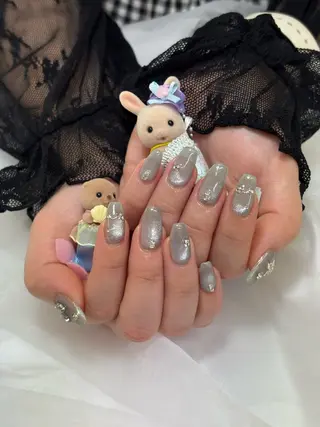 ネイル moelie .のネイルデザイン