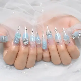 ネイル Luci Nail Shinokuboのネイルデザイン