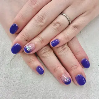 ネイル One’Ness Nana🤍のネイルデザイン