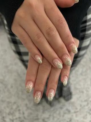 ネイル 小松 千冬のネイルデザイン