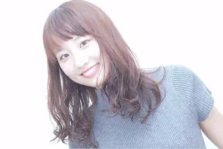 ミディアム セミロング ロング カラー パーマ ハイトーン/ブリーチ 山崎 悠次のヘアスタイル