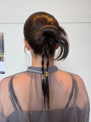 セミロング ヘアアレンジ 高橋 乙葉のヘアスタイル