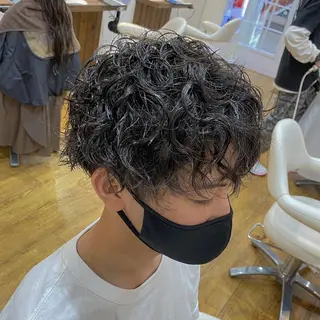 パーマ メンズ 原田 涼矢のヘアスタイル
