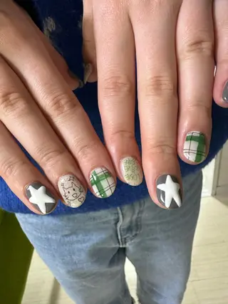 ネイル ЯH.nail MIKIのネイルデザイン