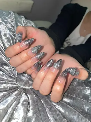 ネイル Mumu眉毛,ネイル モデル募集中🪄のネイルデザイン