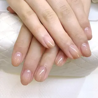 ネイル リスブラン🌱 IKUMIのネイルデザイン
