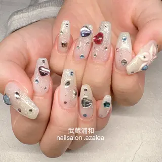 ネイル R inのネイルデザイン