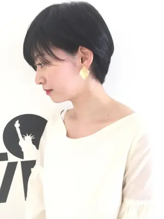ショート ✂️小顔カット✂️ 山本有紀のヘアスタイル