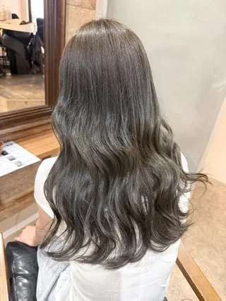 ロング 宮原 愛果のヘアスタイル
