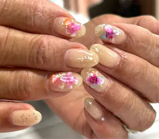 ミディアム 2DY NAIL SALONのネイルデザイン