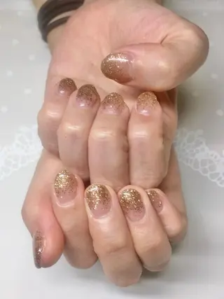 ネイル 新宿ネイルサロン ジェミディローサのネイルデザイン