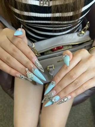 ネイル NiJi Nailsのネイルデザイン