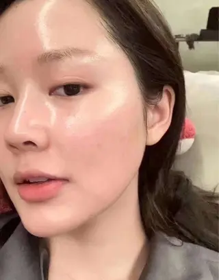 ショート カラー パーマ ネイル マツエク・マツパ 愛維美水光専門店 川崎彩鳳のエステ・リラクイメージ