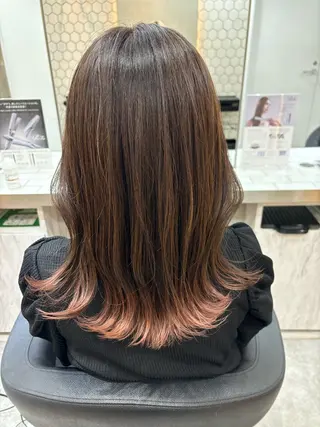 セミロング カラー Viot 銀座 樋口 桃佳のヘアスタイル