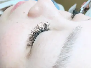 ロング カラー パーマ ヘアアレンジ メンズ キッズ ネイル マツエク・マツパ brille ~eyelash~のヘアスタイル