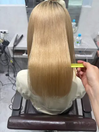 セミロング 🎀ブリーチ縮毛 /KOKORO🎀のヘアスタイル