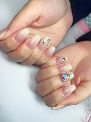 ネイル miu miuのネイルデザイン
