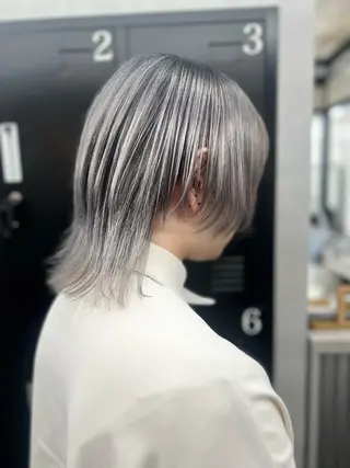 ミディアム カラー メンズ 透明感カラー特化🫧 🦋栗原🦋のヘアスタイル