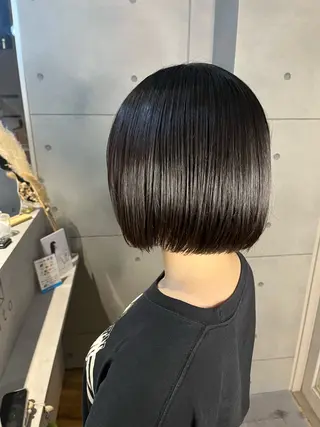ショート 透明感・艶カラー 🩵miaのヘアスタイル