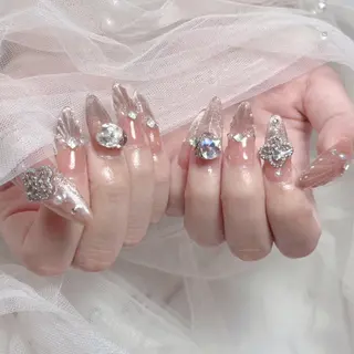 ネイル Jr.ネイリスト🤍 【Alissa】新栄のネイルデザイン