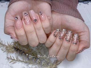 ミディアム カラー ネイル Le’a NailSalonのネイルデザイン