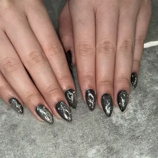 ネイル cocoro🖤 y2k/個性派ネイルのネイルデザイン