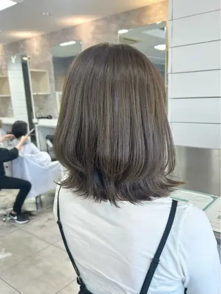 ミディアム レイヤー/艶髪カラー 森本くるみのヘアスタイル