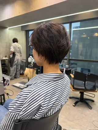 ショート 艶髪施術 関谷ヒュウのヘアスタイル
