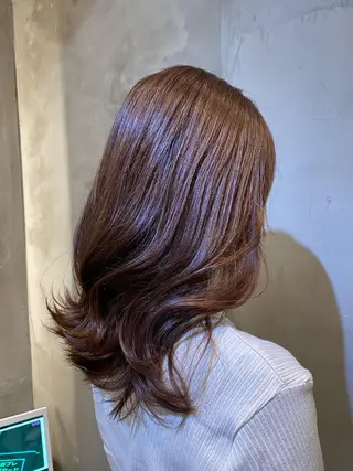 セミロング 新宿/顔周りカット +レイヤー＝しずく♩のヘアスタイル