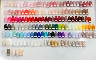 ネイル LUCULIA 倉島のネイルデザイン