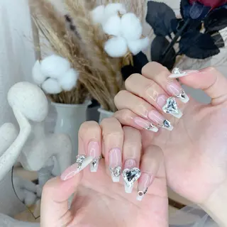 ネイル DG nailのネイルデザイン