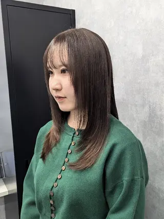 セミロング カラー 🏹MIYU¦抜け感 ×柔らかカラーのヘアスタイル