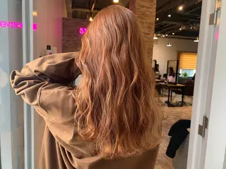 ロング カラー ヘアカラー&縮毛矯正 STAR☆RIVERのヘアスタイル