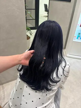 セミロング カラー regalo Acari🍎のヘアスタイル