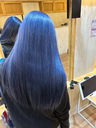 カラー 泰中 玲音のヘアスタイル