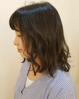 ミディアム 美谷添(ミヤゾエ) まどか大人ヘアサロンのヘアスタイル