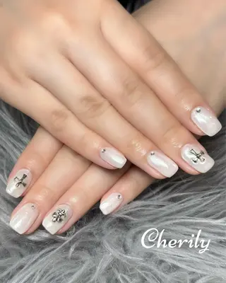 ネイル CHERILY SAKURAのネイルデザイン